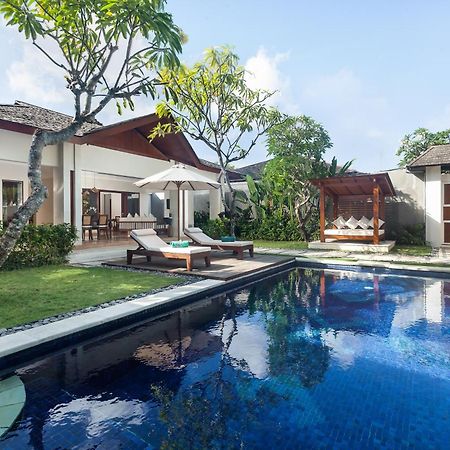 Ghana Villa Seminyak By Pramana Villas Bagian luar foto