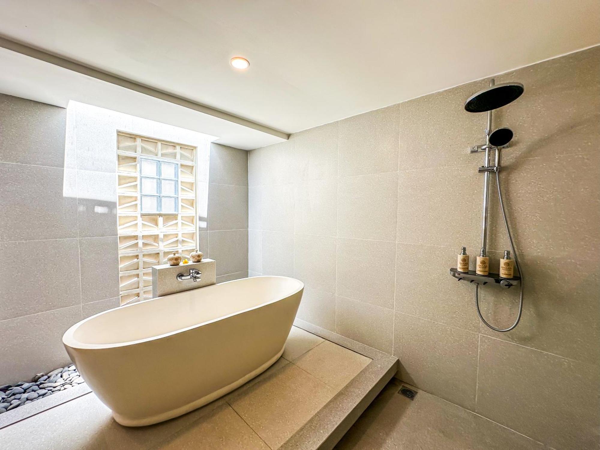 Ghana Villa Seminyak By Pramana Villas Bagian luar foto