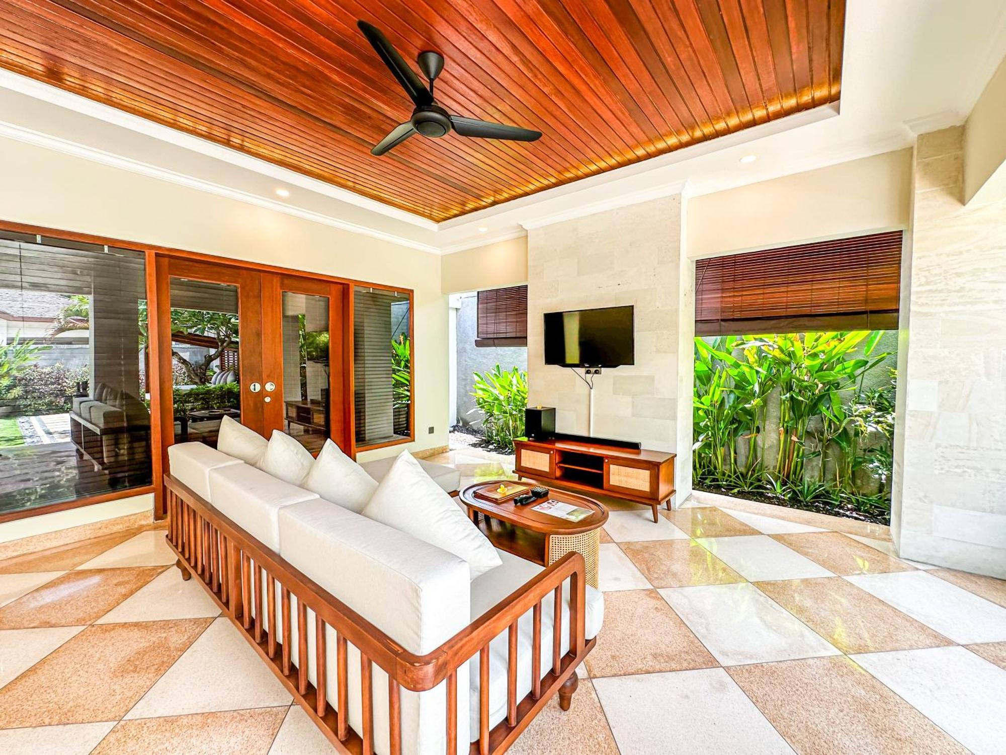 Ghana Villa Seminyak By Pramana Villas Bagian luar foto